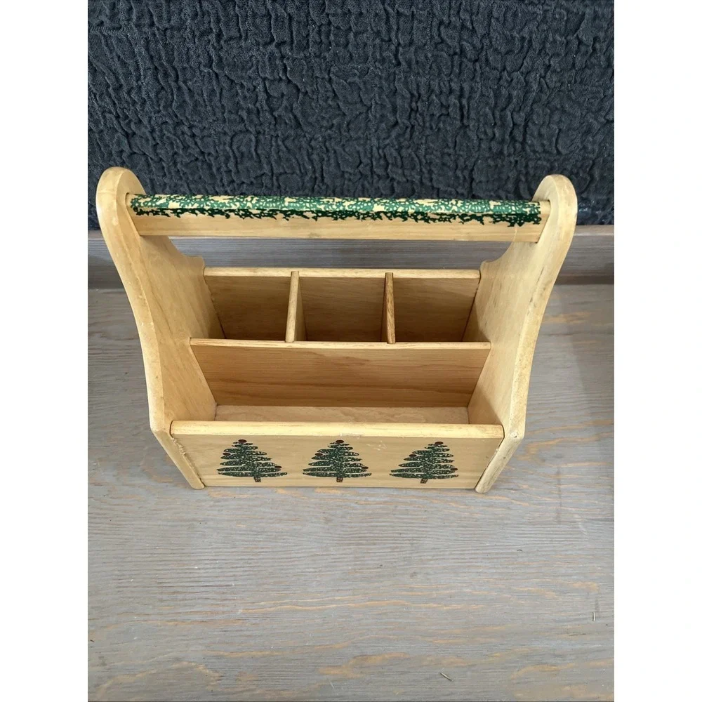 Vintage Wood Utensil Caddy/Holder Futon 1999 Taiwan Christmas Tree